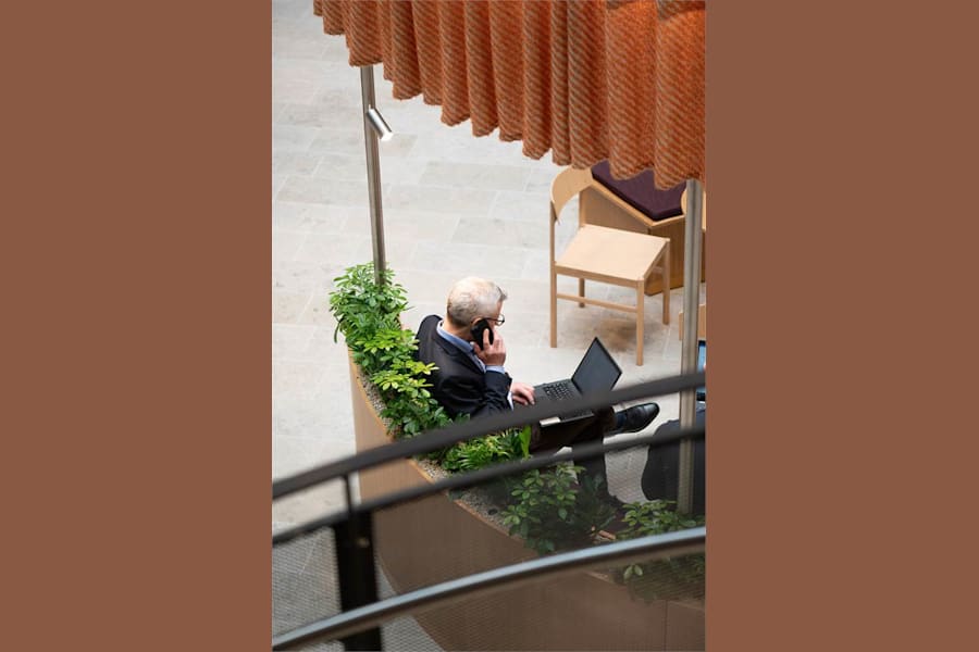 Köpsvängen 10 - Lounge Hangar 5