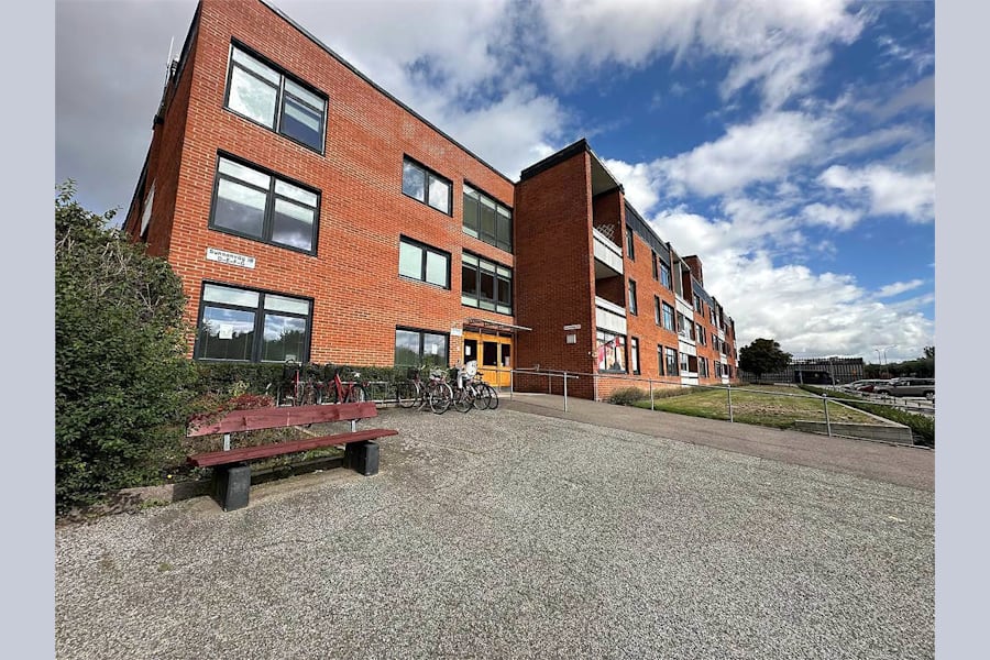 Sunnanväg 18 - image - 4