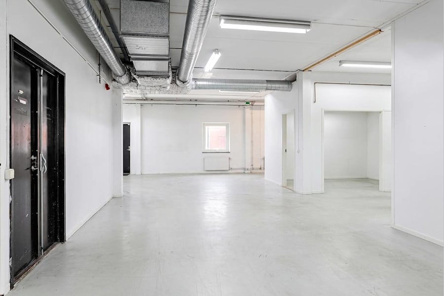 Industrilokal på Fräsarvägen 34, Skogås – bild 3