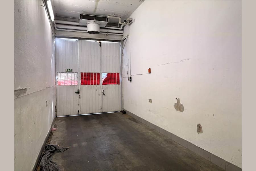 Wedavägen 7, Lokal 1 - 5