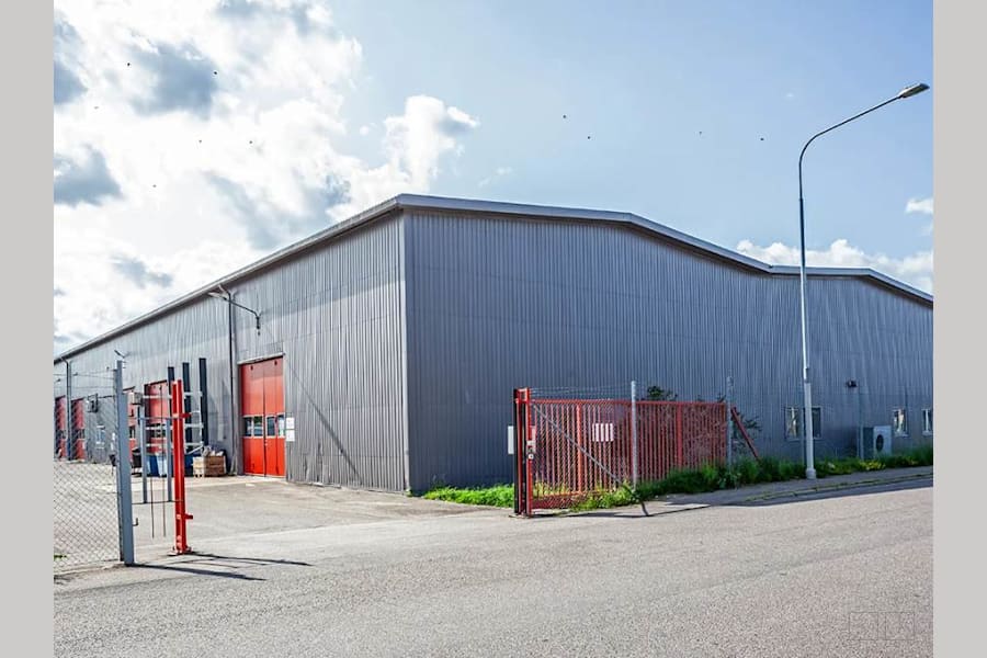 Låsbomsgatan 8 - Fastighet