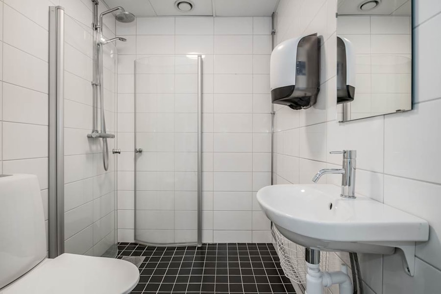 Västra Finnbodavägen 4 - image - 6