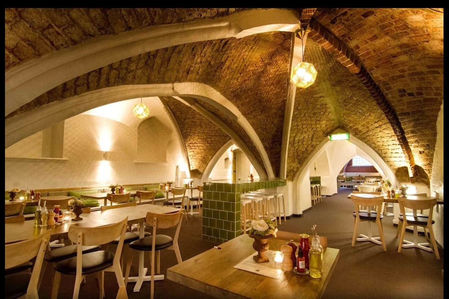 Adelgatan 4 - image - 0