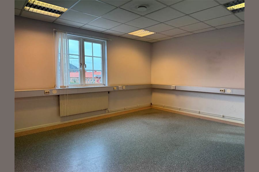 Jonseredsvägen 21 - Större kontor / mötesrum