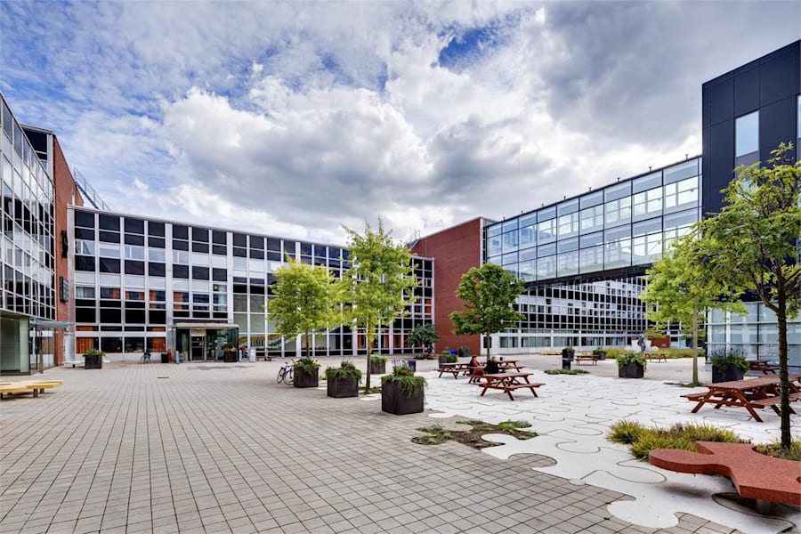 Valhallavägen 193-199 - image - 2