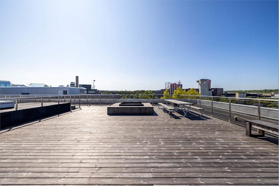 Solna strandväg 82, B5 (1 tr) - Gemensam takterrass med fritt läge och goda solförhållanden