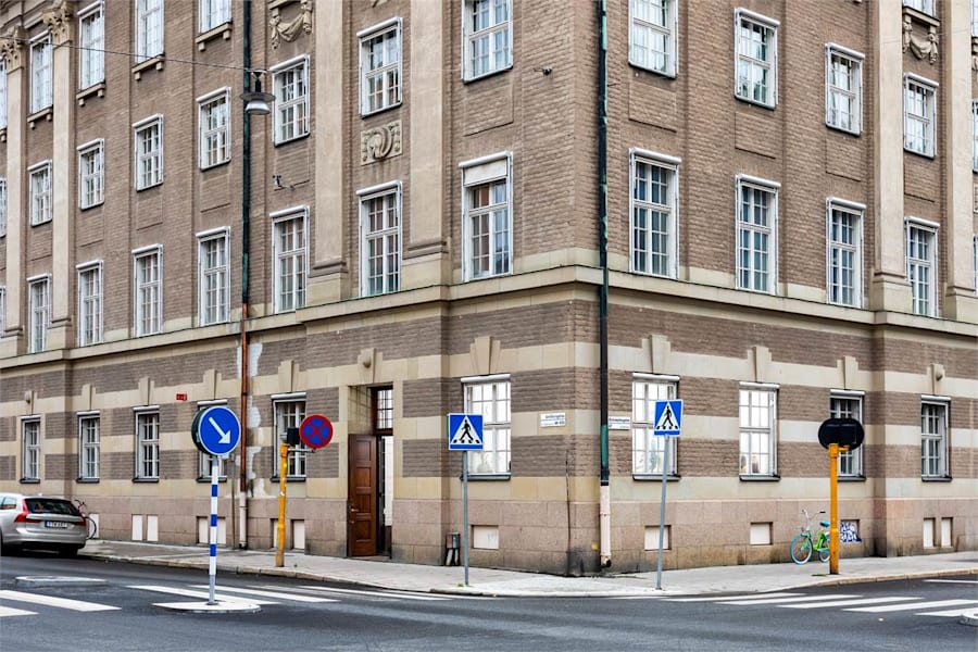 Östermalmsgatan 87 C - Sekelskiftesfastighet på Östermalmsgatan 87.