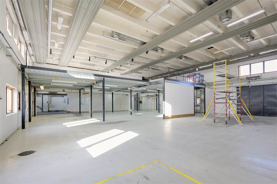 Industrilokal på Fräsarvägen 36, Skogås – bild 2