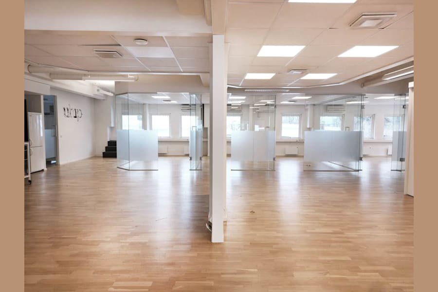 Hamnvägen 8 - Lokalbyrån i Sverige