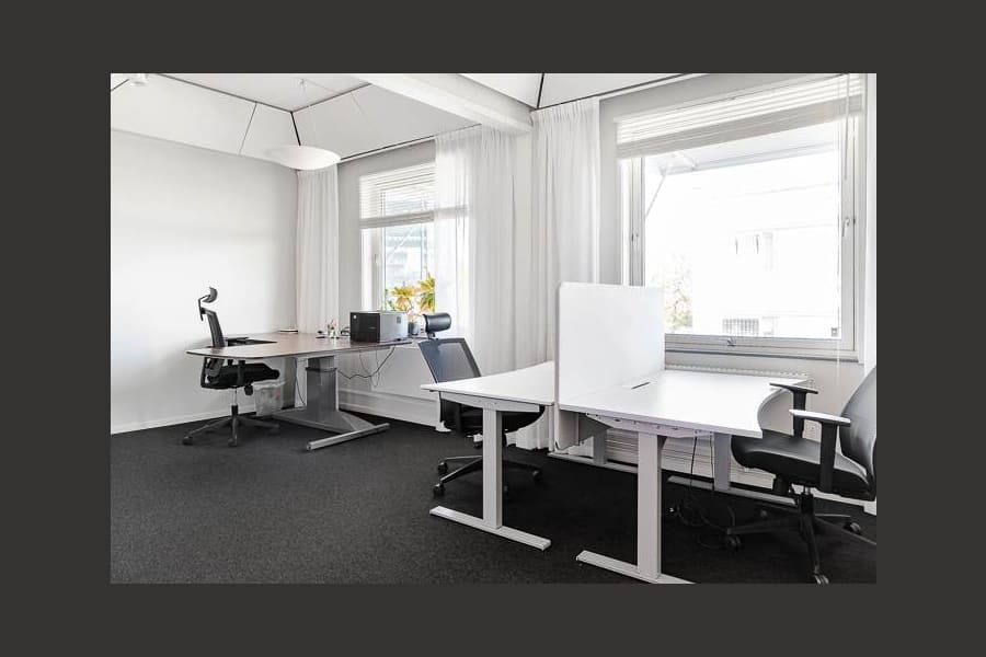 Vikdalsgränd 10A, 236 - Ljust och trevligt kontor med upp till 4 arbetsplatser