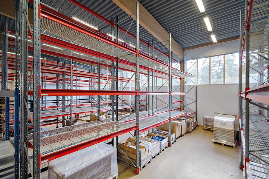 Prästkragens Väg 44 - Locus Advice - Prästkragens väg 44 - Kontor Lager