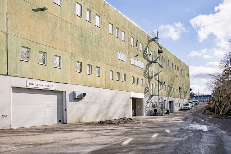 Industrilokal på Kumla gårdsväg 21B, Norsborg – bild 2