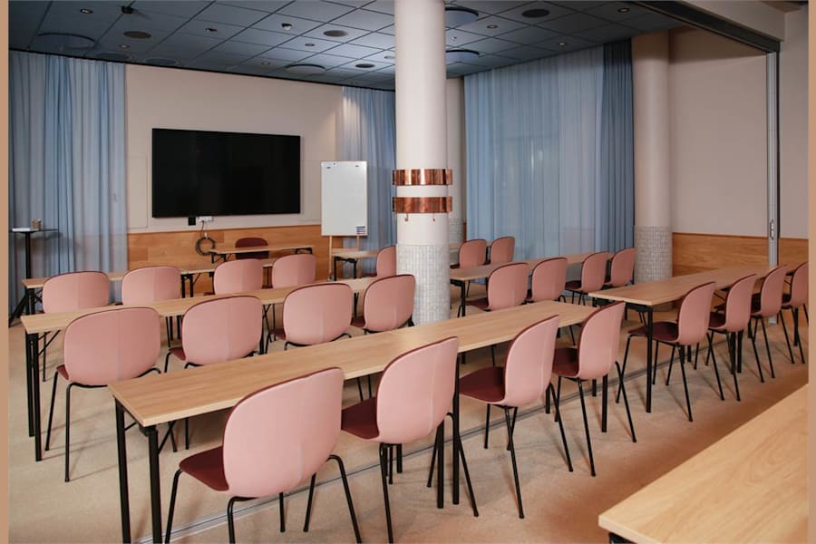 Bröderna Pihls gränd 2 - Konferensrum i Scandic Hotel i skolsittning