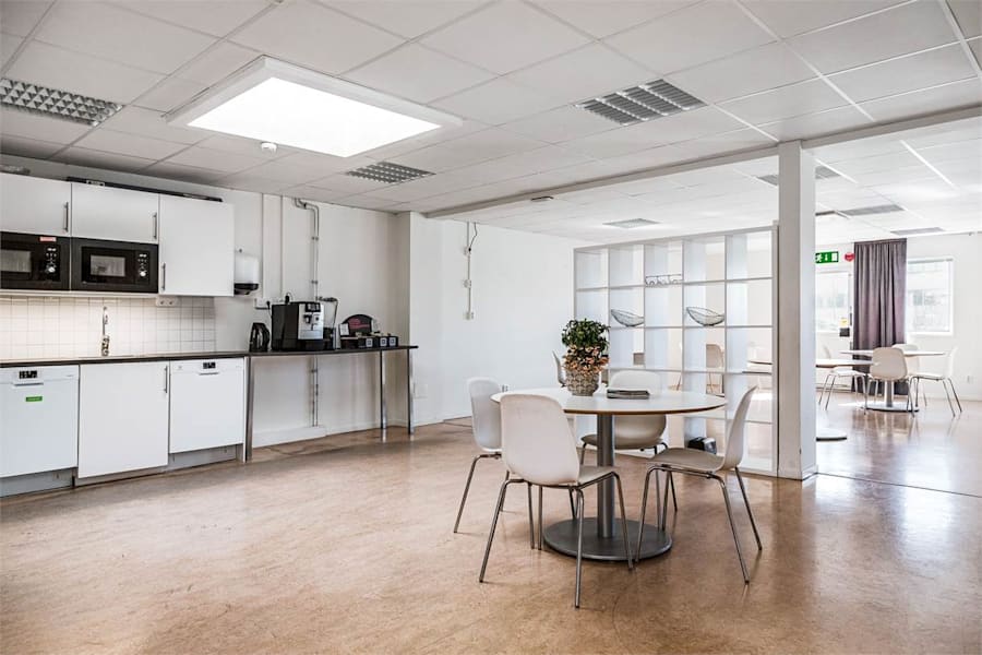 Industrilokal på Tallbacksgatan 16B, Rosersberg – bild 10