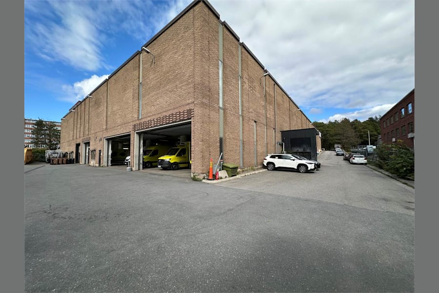 Butikslokal på Voltavägen 9-11, Bromma