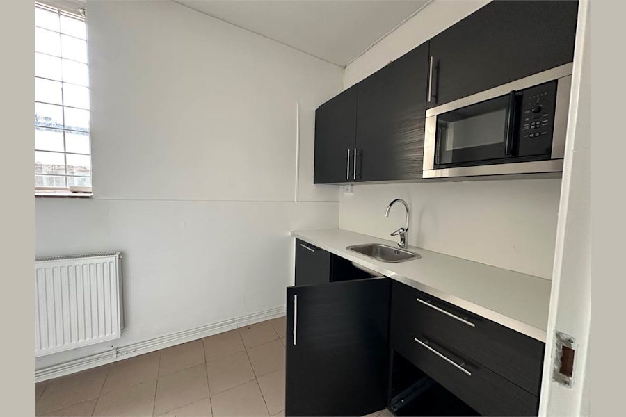 Järnvägsgatan 17 - image - 1