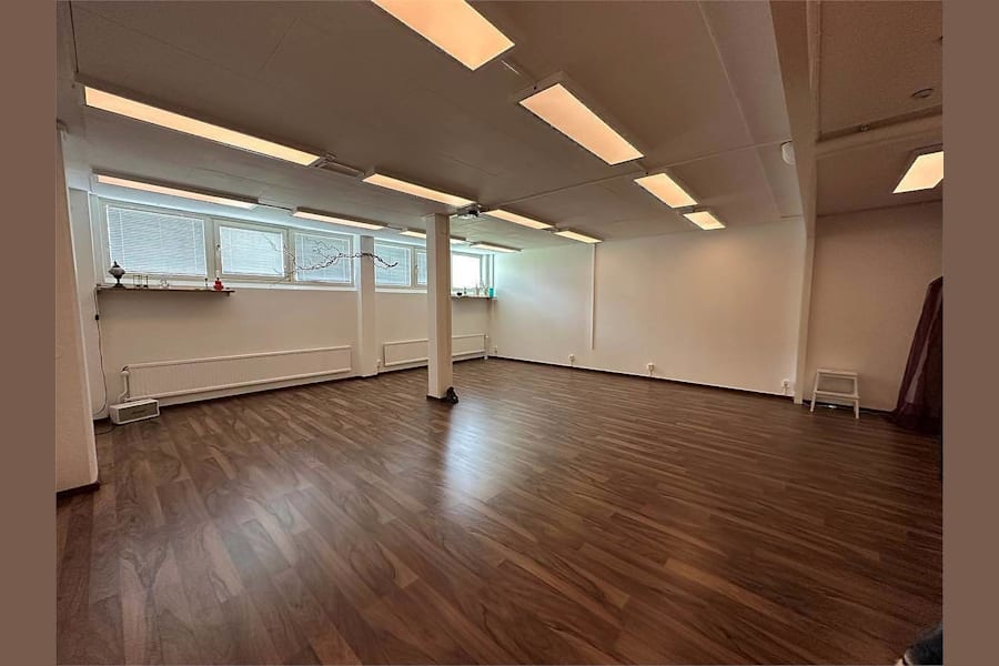 Sunnanväg 18 - image - 0