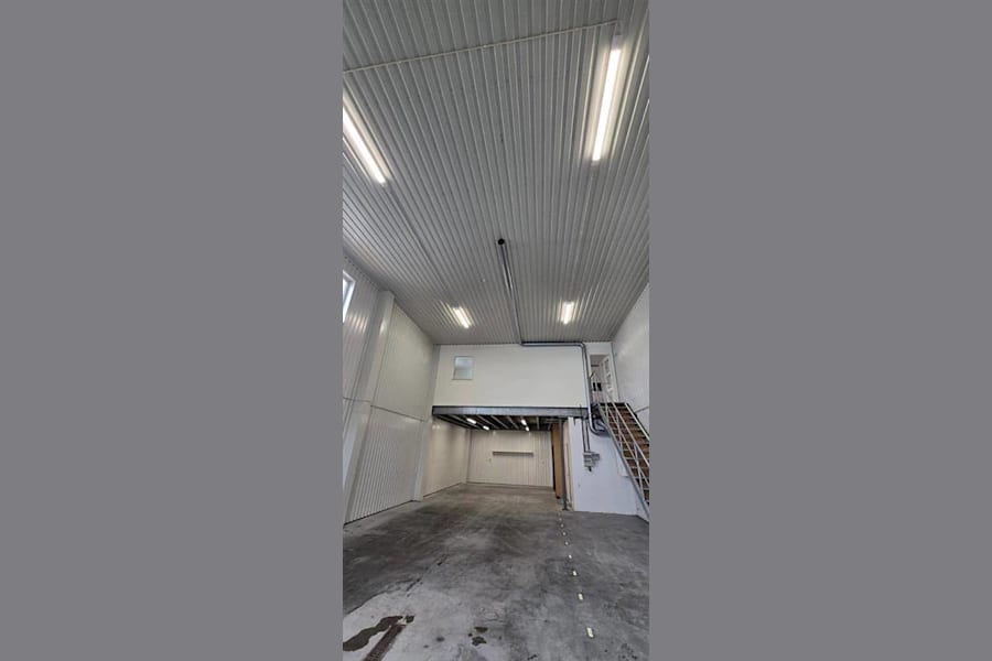 Industrilokal på Slipstensvägen 11, Skogås – bild 8