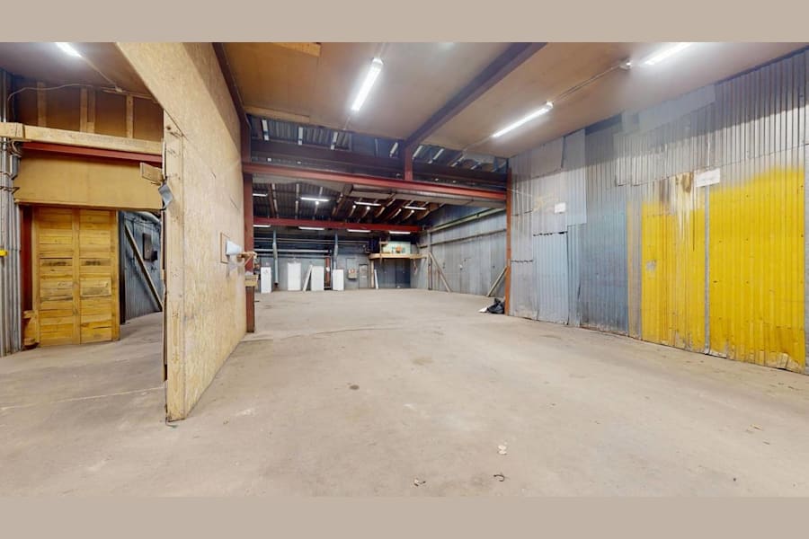 Brunnsängsvägen 20 - Brunnsängsvägen 20, 460 kvm + 284 kvm