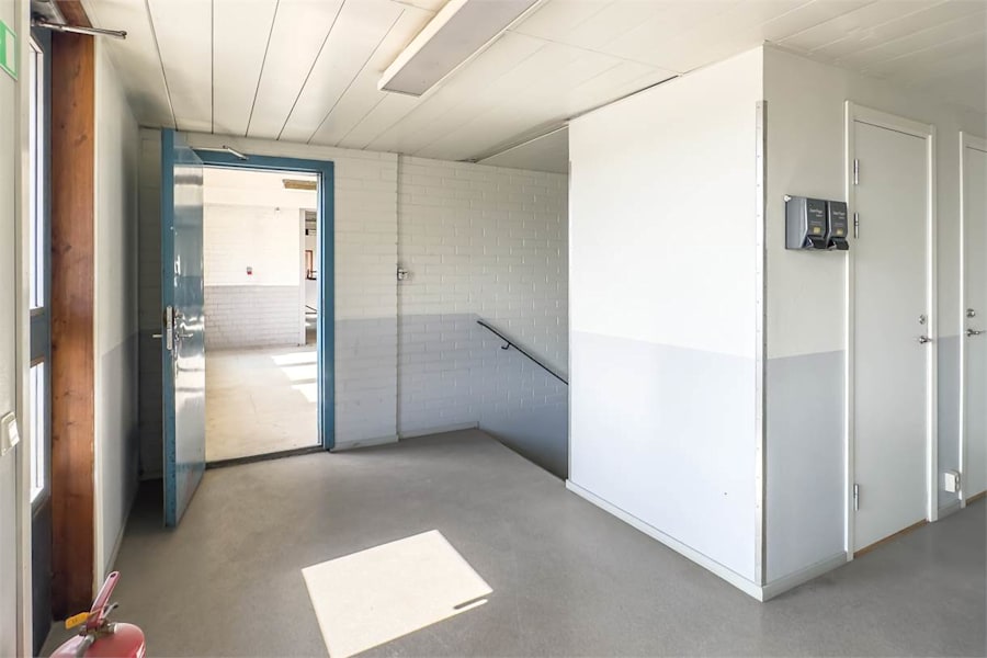 Kungsgatan 81 - Trappa ner till källarplan