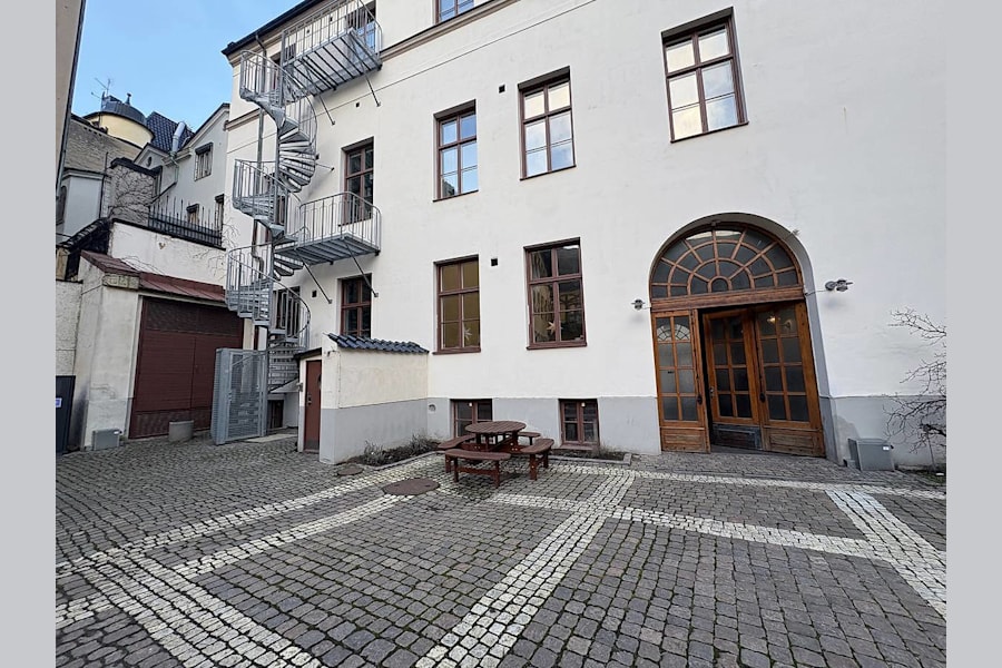 Adelgatan 6 - image - 1