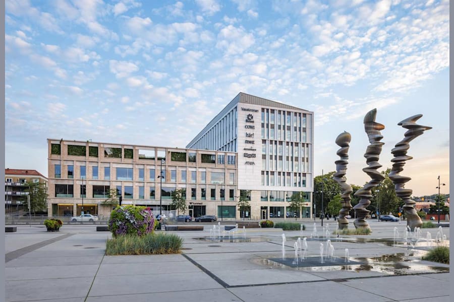 Pildammsvägen 6 A-B / S:t Johannesgatan - Exteriör vy över kvarteret vid Triangeln i Malmö.