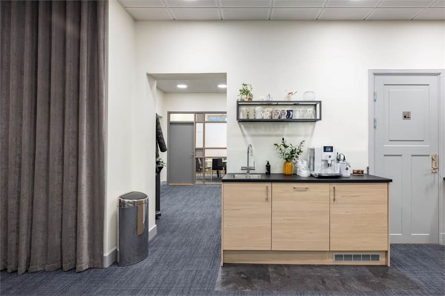 Drottninggatan 96-98 - image - 2