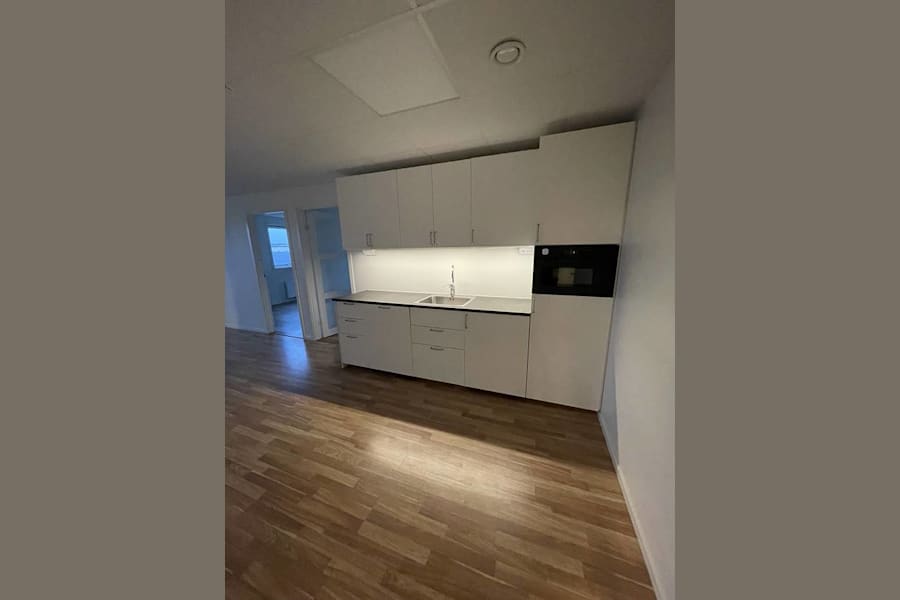 Industrilokal på Slipstensvägen 11, Skogås – bild 7