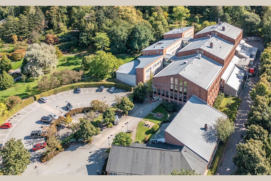 Carl Skottsbergs gata 22B - Lokaler för utbildning och kontor i vacker fastighet i Göteborgs gröna hjärta.