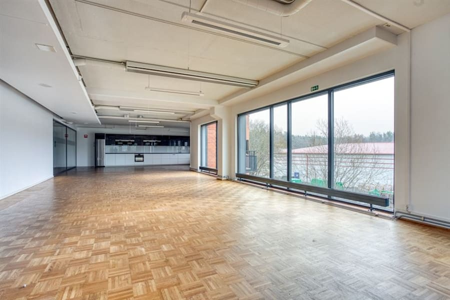 Ellipsvägen 12 - ev12 1-18