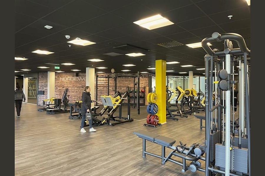 Gustav III:s Boulevard 32 - Nordic Wellness i Centrala Fro¨sunda