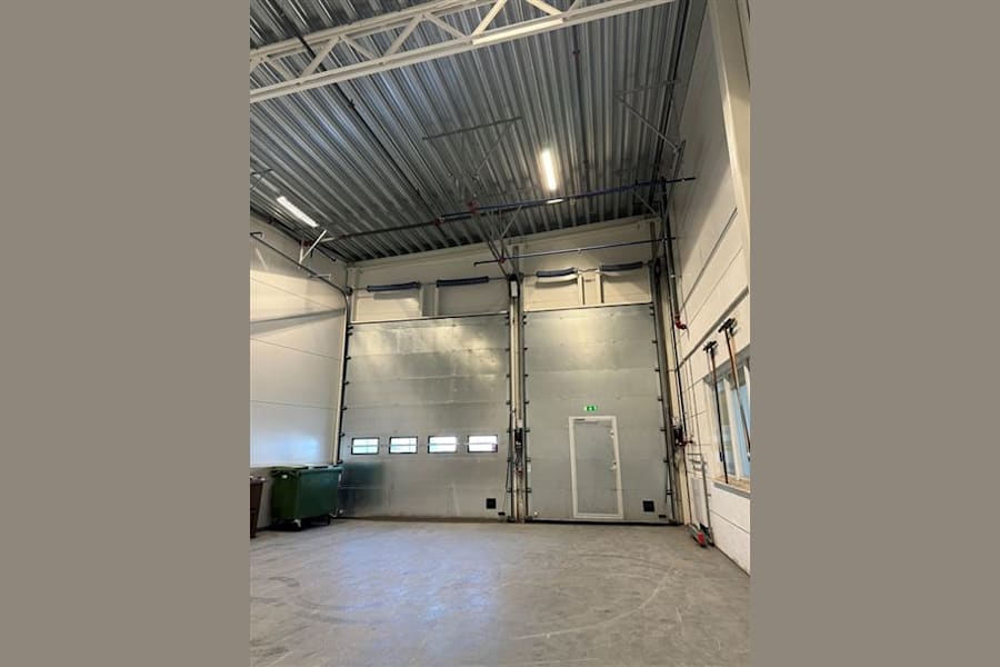 Djupdalsvägen 27 - Lasthall