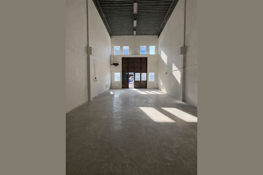 Lagerlokal på Regulatorvägen 21, Huddinge – bild 2