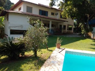 Casa à venda 417m2 - Referência CA1081