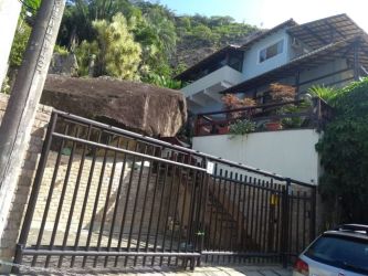 Casa à venda Niterói RJ 374m2 - Referência CA1168
