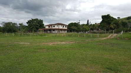 Sítio à venda RJ 42.000m2 - Referência SI0008