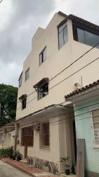Casa à venda 210m2 - Referência CA1161