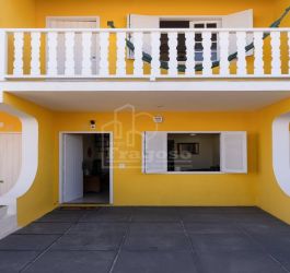 Casa em Condomínio BR 66m2 - Referência CA00195