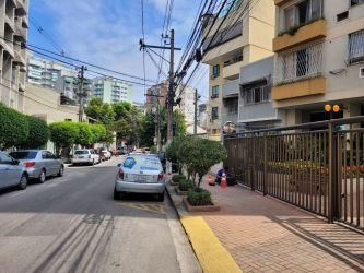 Apartamento à venda 70m2 - Referência AP3489