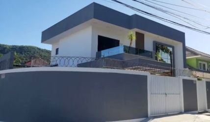 Casa Piratininga - Referência CA1063