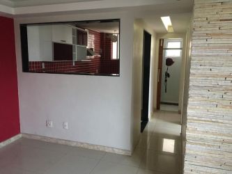 Apartamento à venda por R$ 300.000 - Referência AP6315
