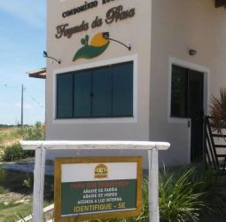 Casa em Condomínio à venda por R$ 390.000 - Referência 3262