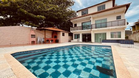 Casa em Condomínio à venda 179m2 - Referência 3464