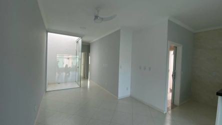 Casa à venda 81m2 - Referência 3596