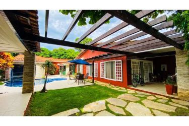 Casa em Condomínio à venda 200m2 - Referência 3613