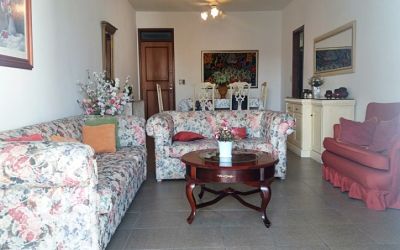 Apartamento à venda 150m2 - Referência 071