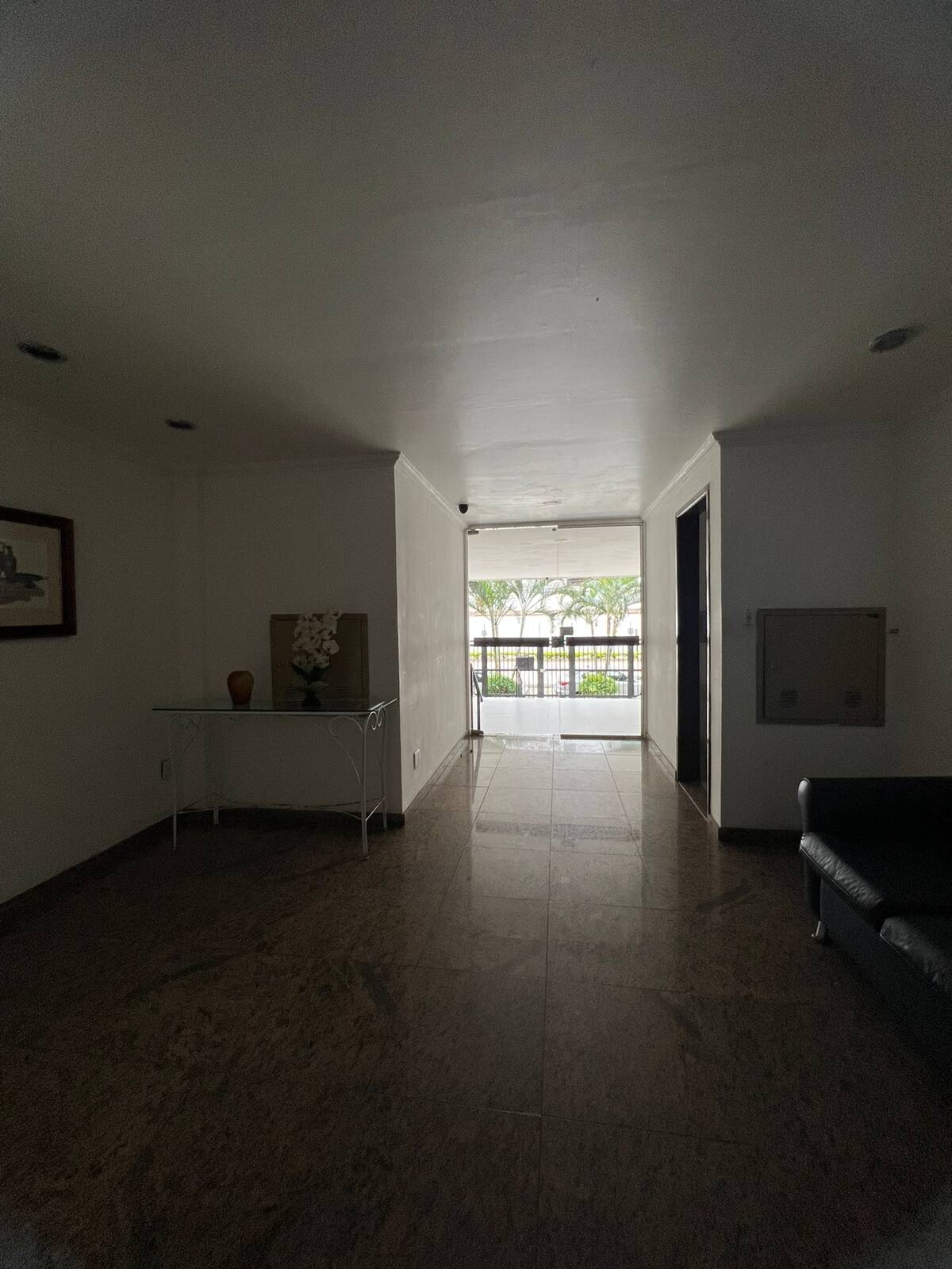 Foto 10 - Apartamento com 3 quartos Algodoal Cabo Frio RJ