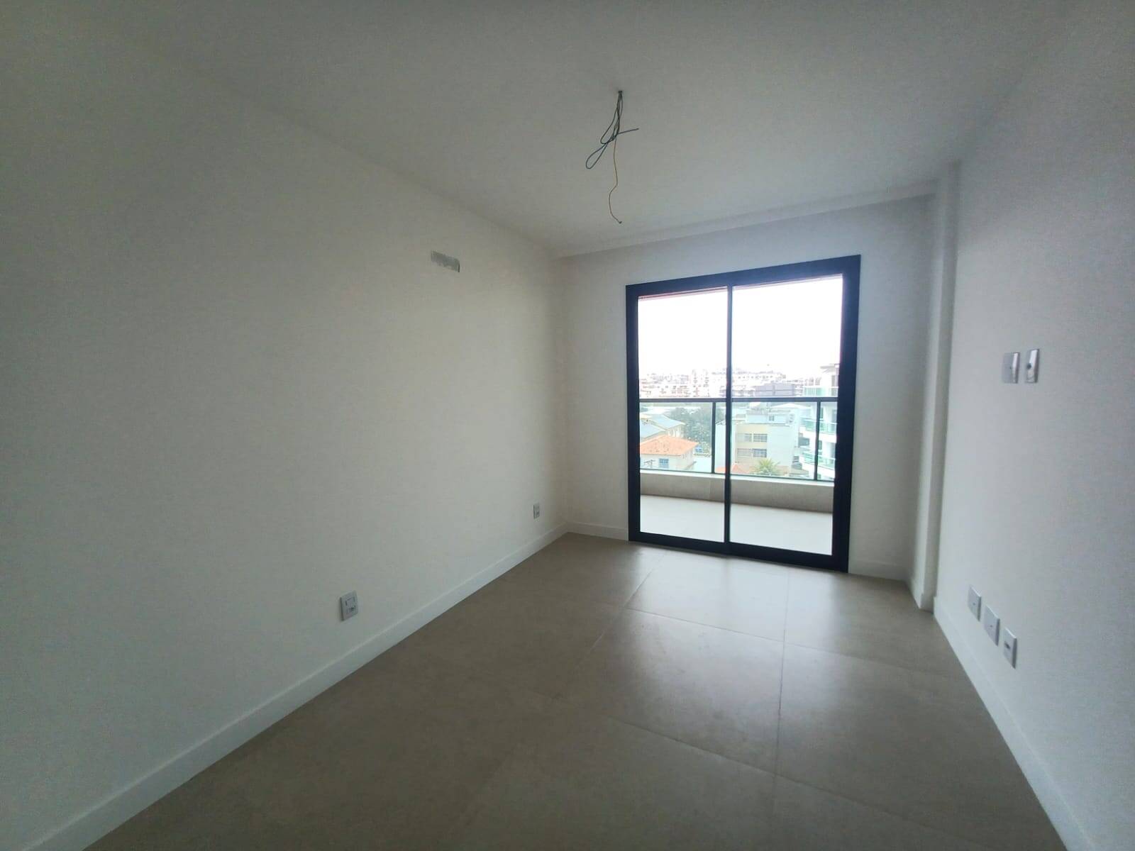 Foto 9 - Apartamento com 3 quartos Algodoal Cabo Frio RJ