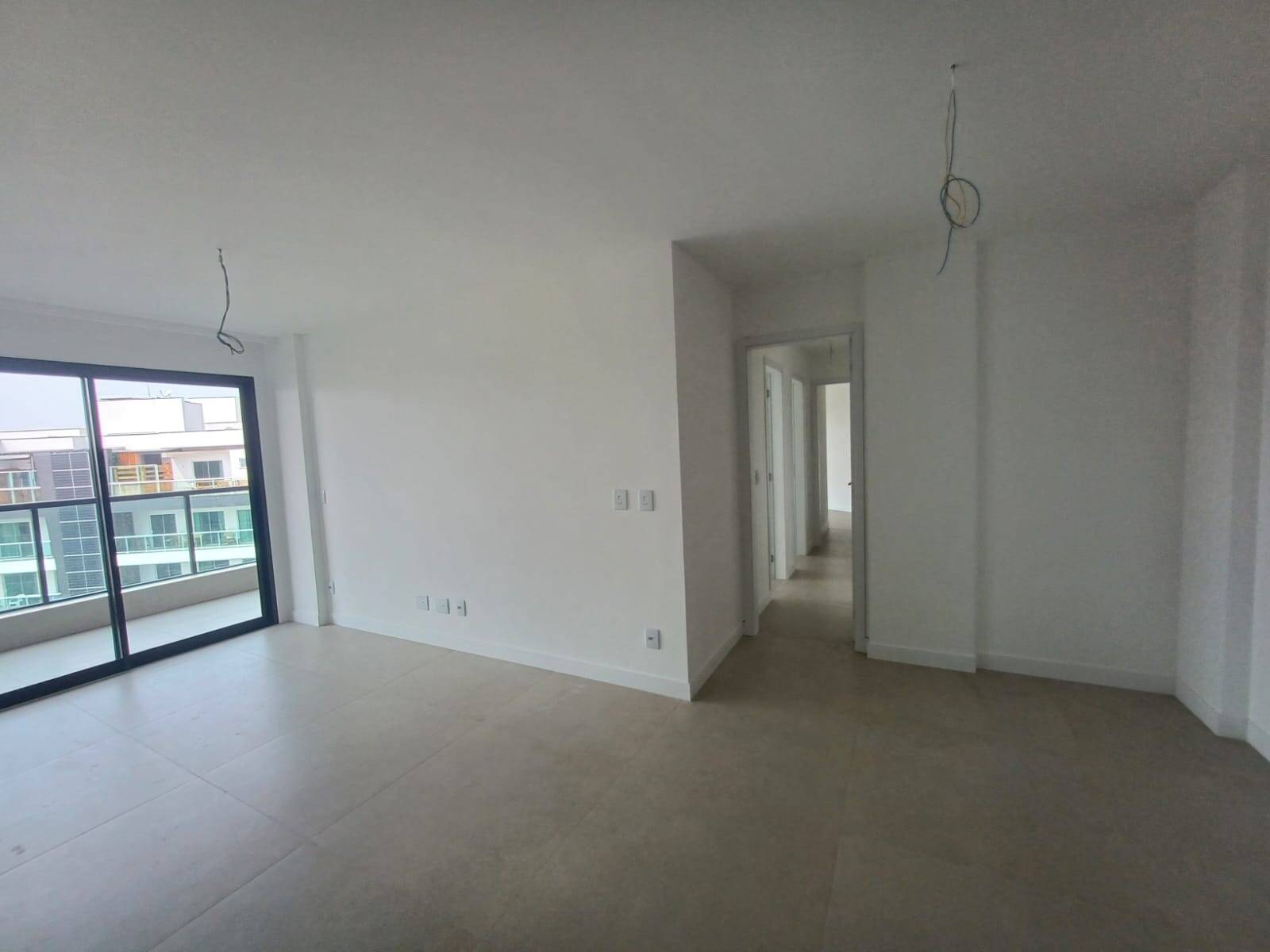Foto 6 - Apartamento com 3 quartos Algodoal Cabo Frio RJ