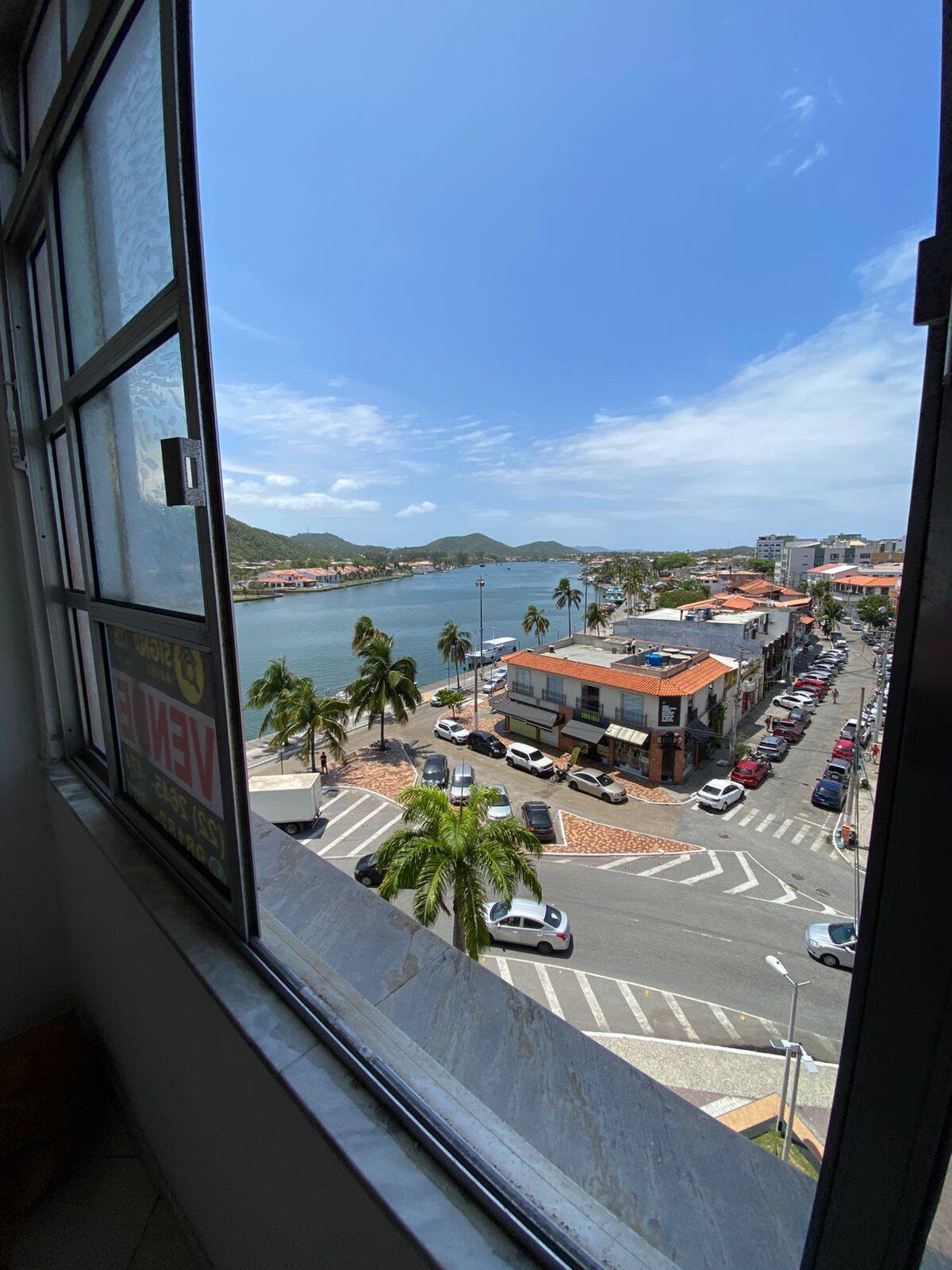 Foto 3 - Apartamento com 2 quartos Centro Cabo Frio RJ